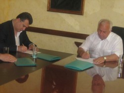 Днес бе подписано споразумението между БФБ, община Ботевград и БК "Балкан"